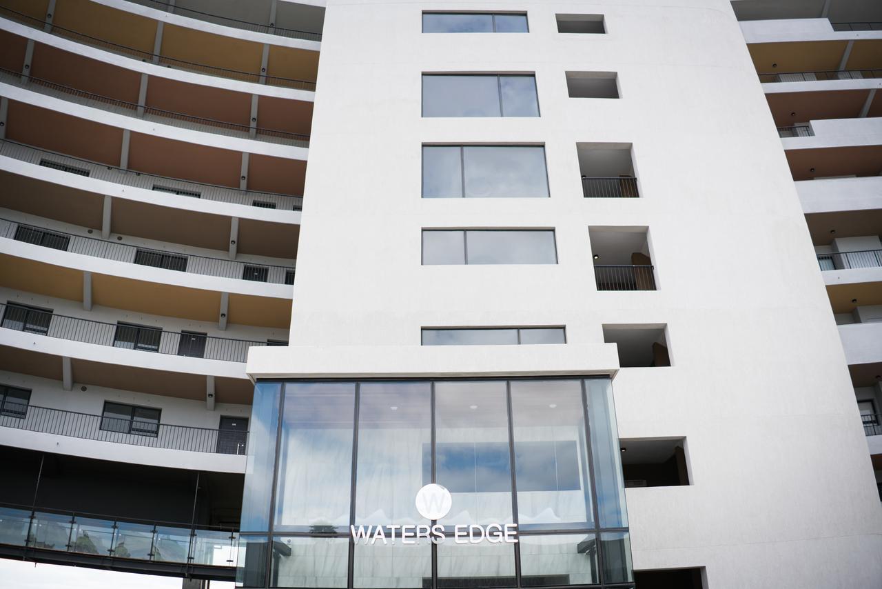 Waters Edge Self-Catering Apartment Città del Capo Esterno foto